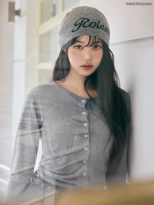 Jang Won-young  장원영 WONYOUNG photo 21 of 5846