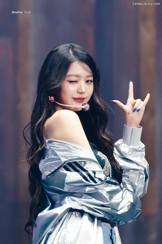 Jang Won-young 장원영 WONYOUNG photo 13 of 5846