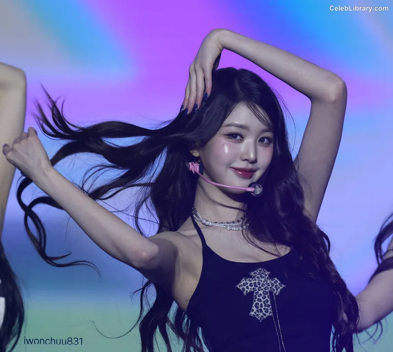 Jang Won-young 장원영 WONYOUNG photo 20 of 5846