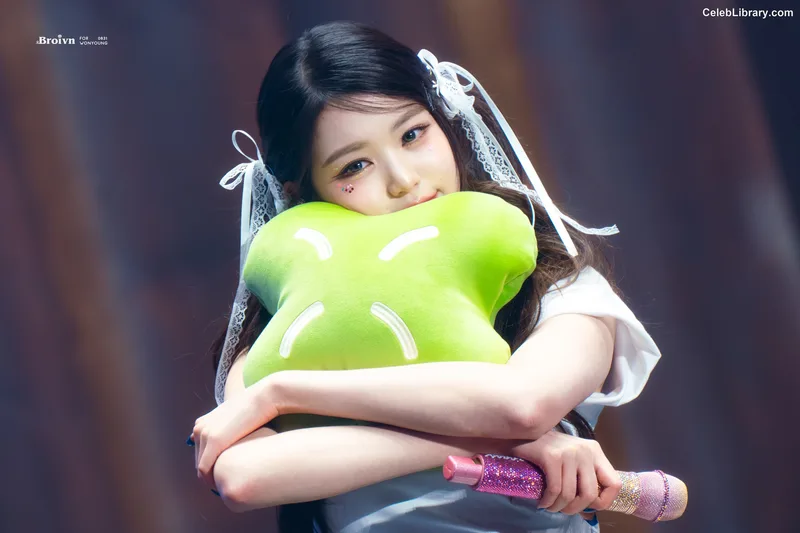 Jang Won-young 장원영 WONYOUNG photo 8 of 5846