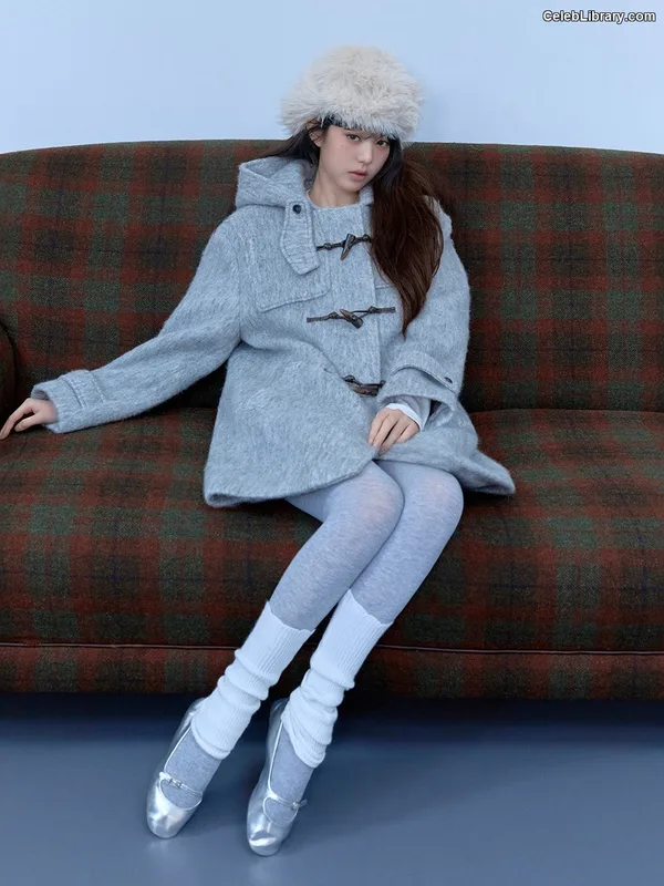 Jang Won-young  장원영 WONYOUNG photo 3 of 5846