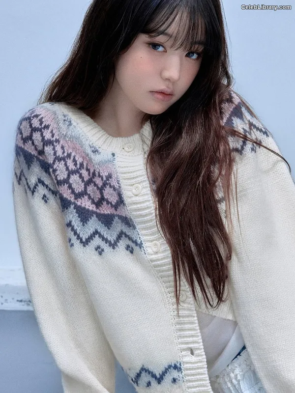 Jang Won-young  장원영 WONYOUNG photo 9 of 5846