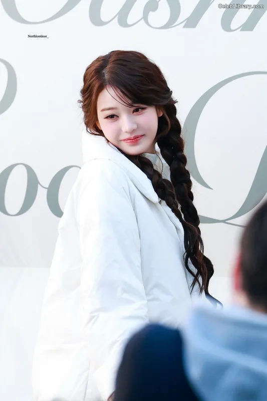 Jang Won-young  장원영 WONYOUNG photo 15 of 5846