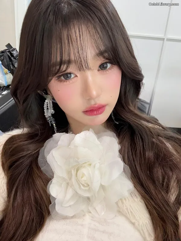 Jang Won-young  장원영 WONYOUNG photo 3 of 5846