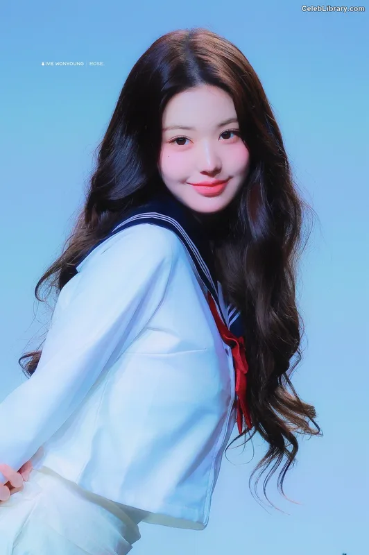 Jang Won-young 장원영 WONYOUNG photo 2 of 5846