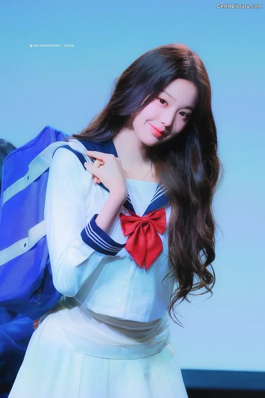 Jang Won-young 장원영 WONYOUNG photo 3 of 5846