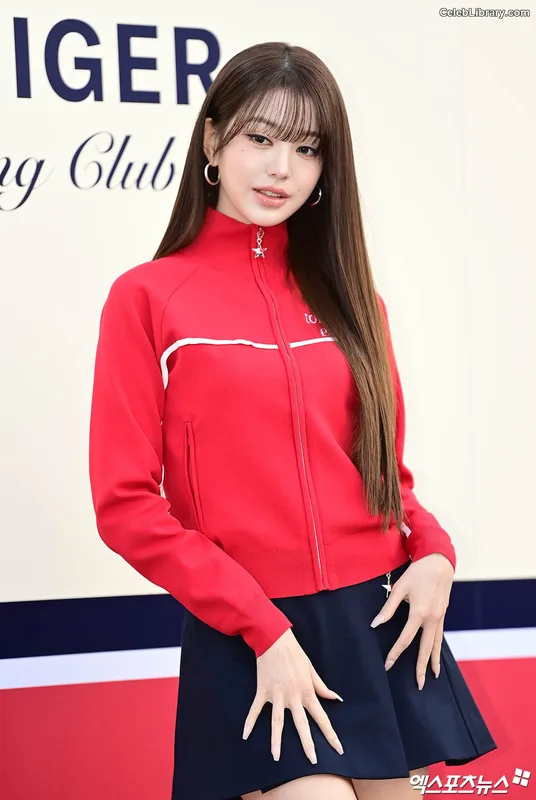 Jang Won-young 장원영 WONYOUNG photo 12 of 5846