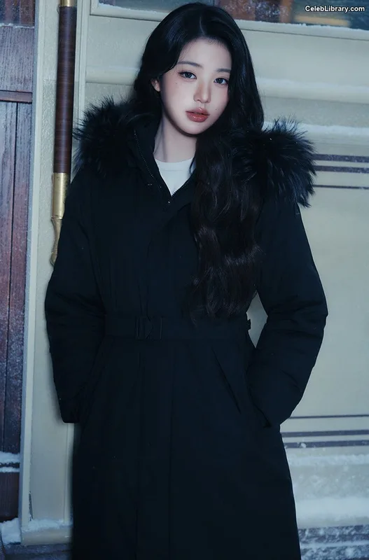 Jang Won-young 장원영 WONYOUNG photo 9 of 5846