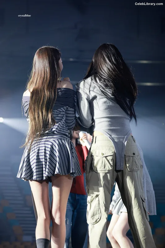Jang Won-young 장원영 WONYOUNG photo 3 of 5846