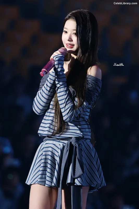 Jang Won-young 장원영 WONYOUNG photo 10 of 5846