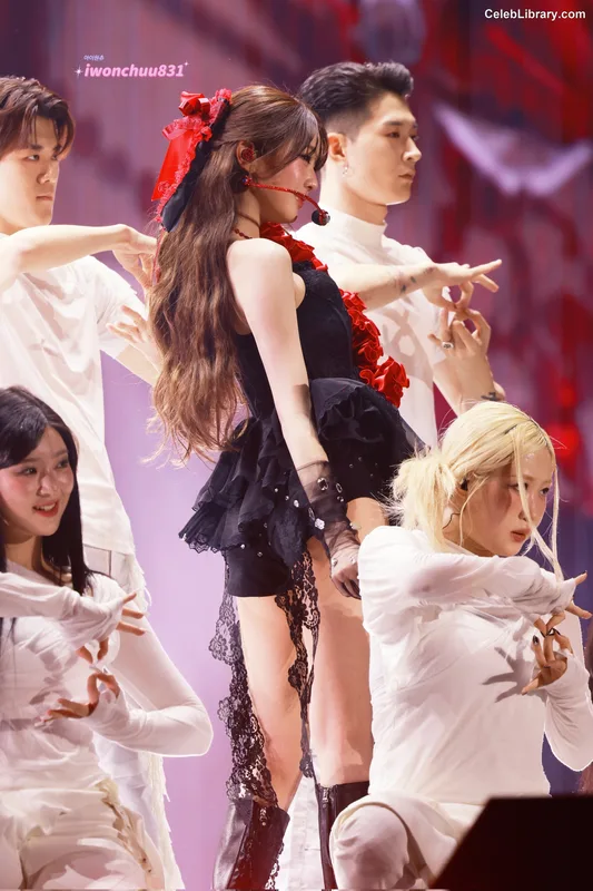 Jang Won-young  장원영 WONYOUNG photo 24 of 5846