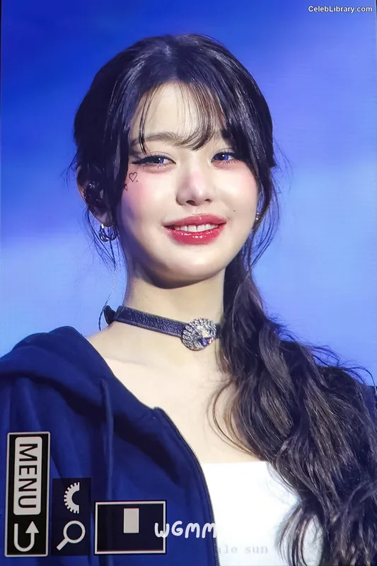 Jang Won-young  장원영 WONYOUNG photo 19 of 5846