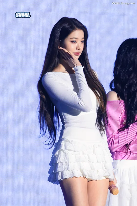 Jang Won-young  장원영 WONYOUNG photo 14 of 5846