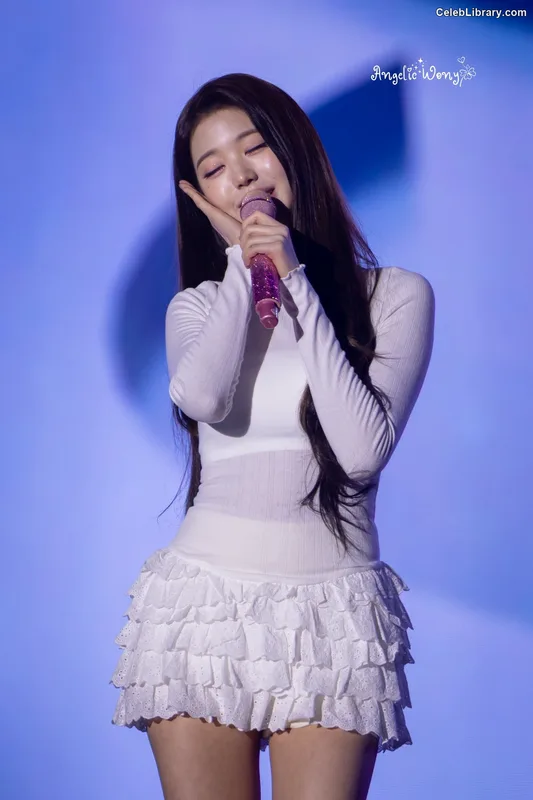 Jang Won-young  장원영 WONYOUNG photo 19 of 5846