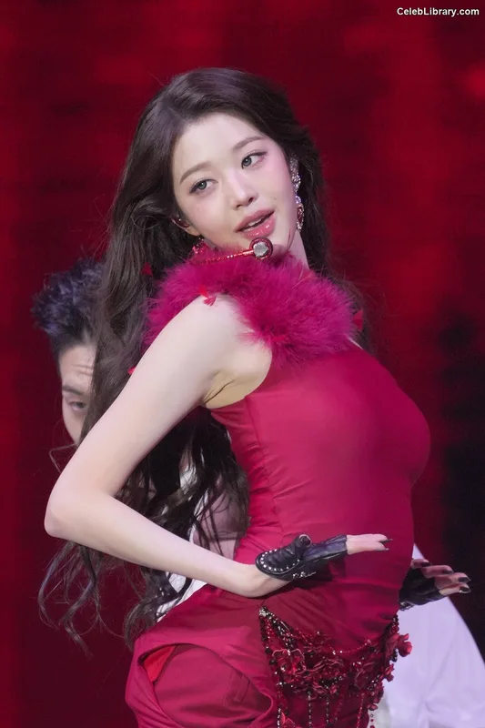 Jang Won-young  장원영 WONYOUNG photo 16 of 5846