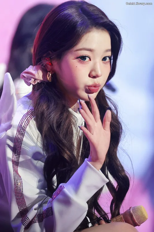 Jang Won-young  장원영 WONYOUNG photo 18 of 5846