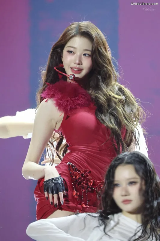 Jang Won-young  장원영 WONYOUNG photo 13 of 5846