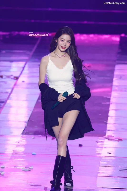Jang Won-young  장원영 WONYOUNG photo 14 of 5846