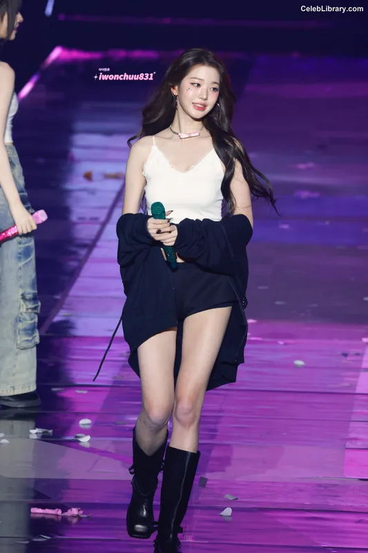 Jang Won-young  장원영 WONYOUNG photo 15 of 5846