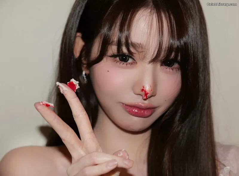 Jang Won-young  장원영 WONYOUNG photo 23 of 5846