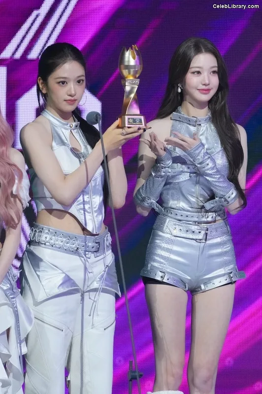 Jang Won-young  장원영 WONYOUNG photo 11 of 5846
