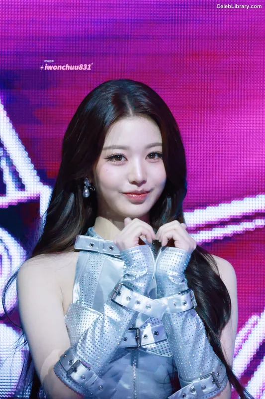 Jang Won-young  장원영 WONYOUNG photo 14 of 5846