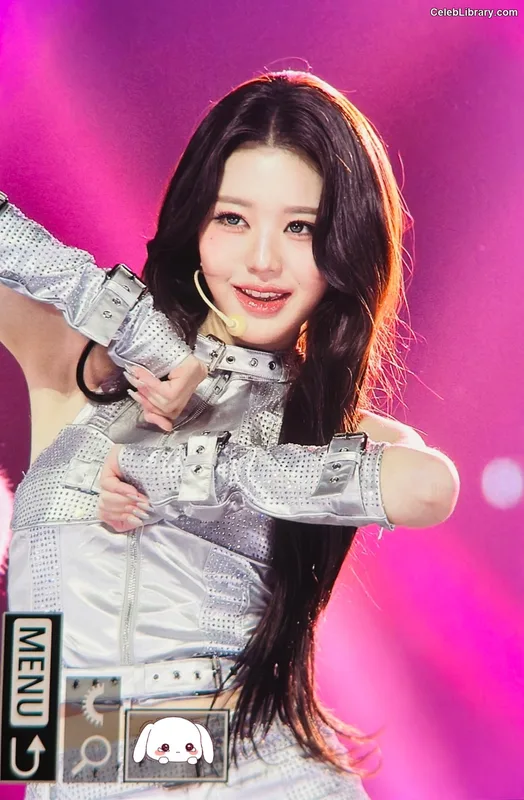 Jang Won-young  장원영 WONYOUNG photo 12 of 5846