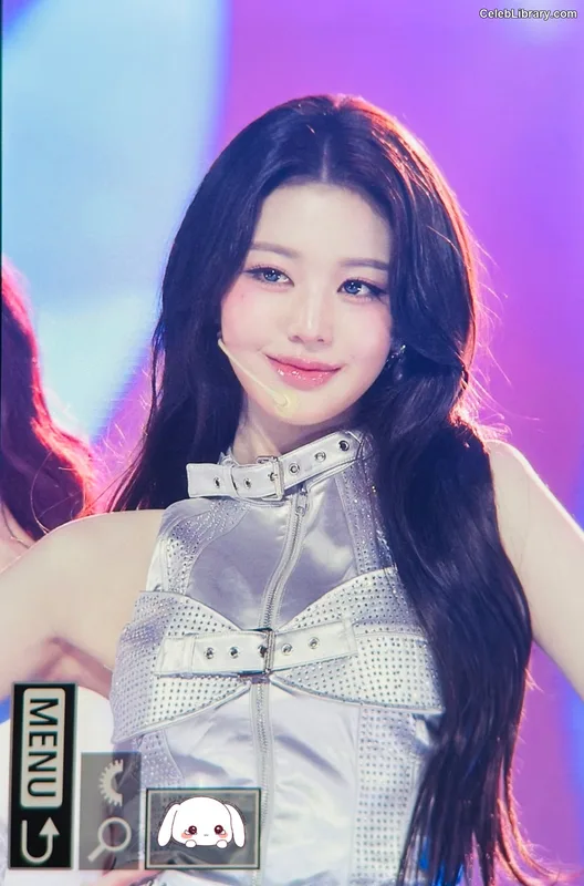 Jang Won-young  장원영 WONYOUNG photo 14 of 5846