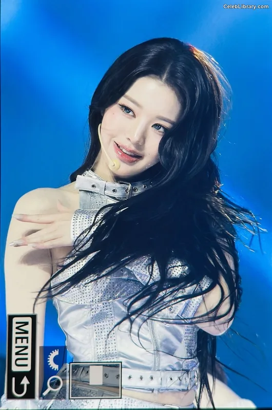 Jang Won-young  장원영 WONYOUNG photo 16 of 5846