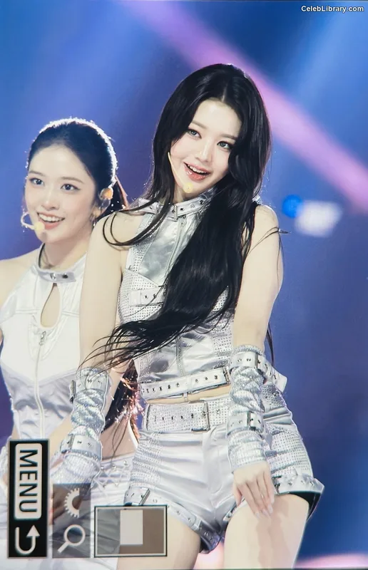 Jang Won-young  장원영 WONYOUNG photo 17 of 5846