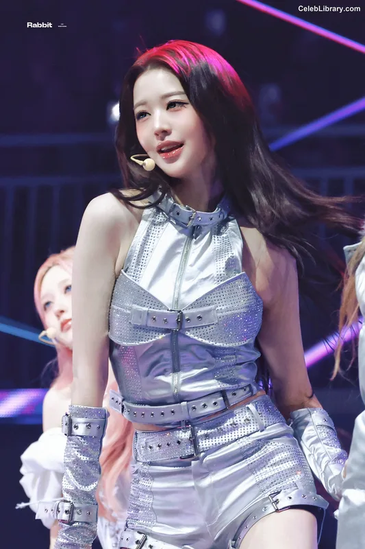 Jang Won-young  장원영 WONYOUNG photo 4 of 5846