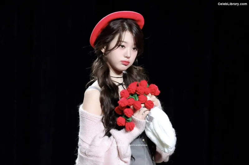 Jang Won-young  장원영 WONYOUNG photo 24 of 5846
