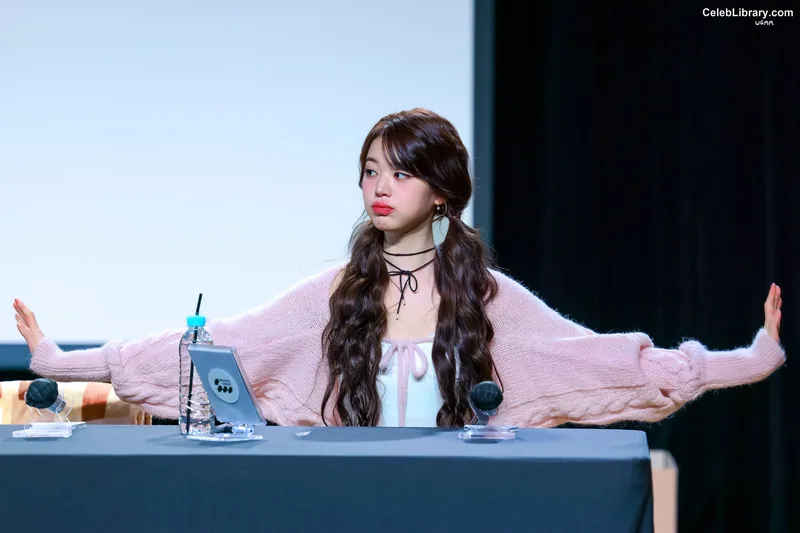 Jang Won-young 장원영 WONYOUNG photo 19 of 5846