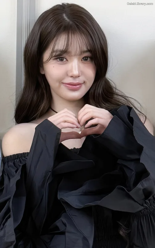 Jang Won-young 장원영 WONYOUNG photo 10 of 5846