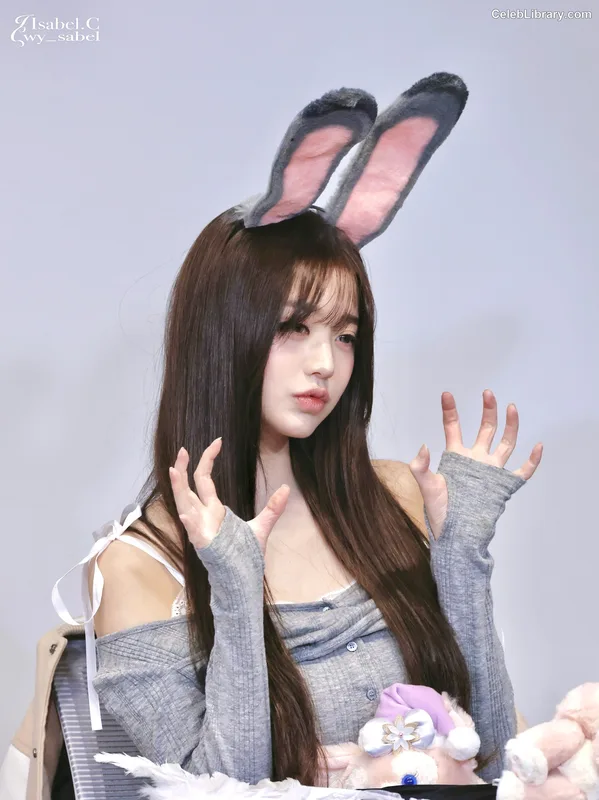 Jang Won-young  장원영 WONYOUNG photo 15 of 5846