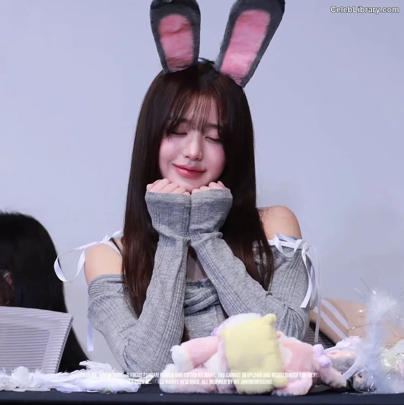 Jang Won-young  장원영 WONYOUNG photo 18 of 5846