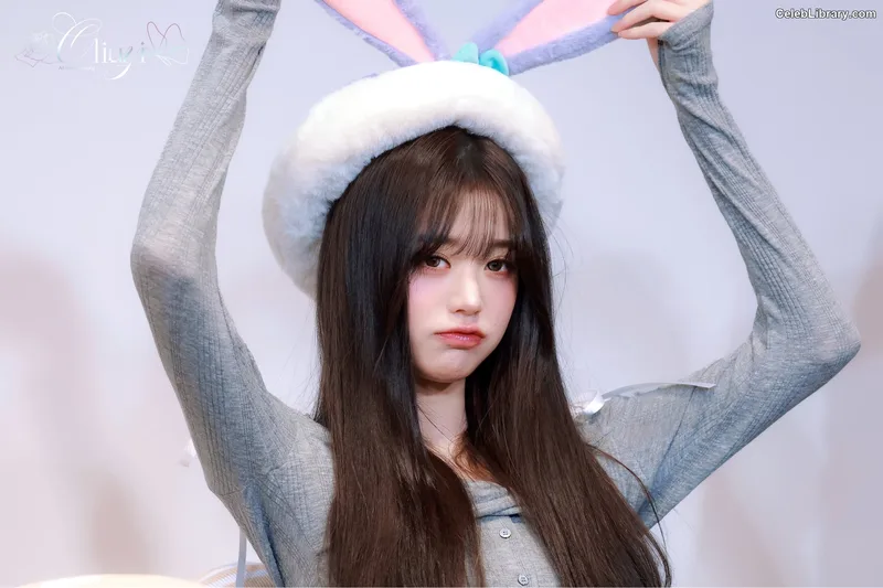 Jang Won-young  장원영 WONYOUNG photo 22 of 5846