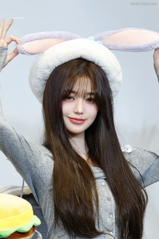 Jang Won-young  장원영 WONYOUNG photo 24 of 5846