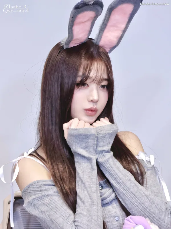 Jang Won-young  장원영 WONYOUNG photo 14 of 5846