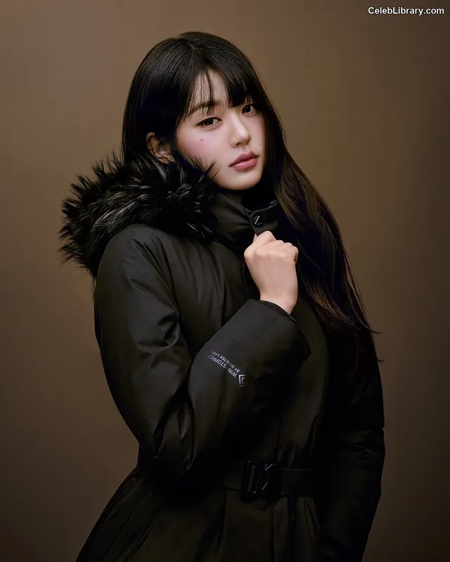 Jang Won-young  장원영 WONYOUNG photo 14 of 5846