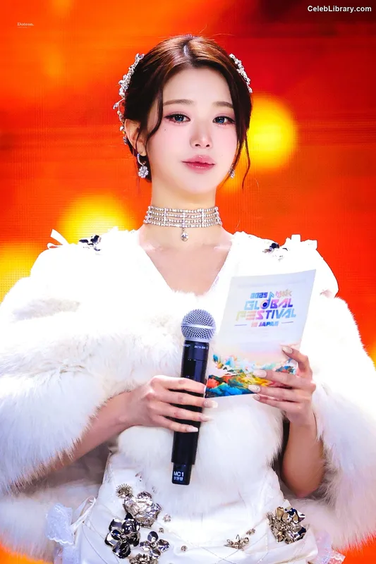 Jang Won-young  장원영 WONYOUNG photo 24 of 5846