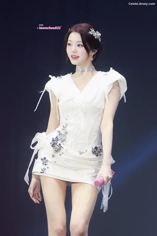 Jang Won-young  장원영 WONYOUNG photo 9 of 5846