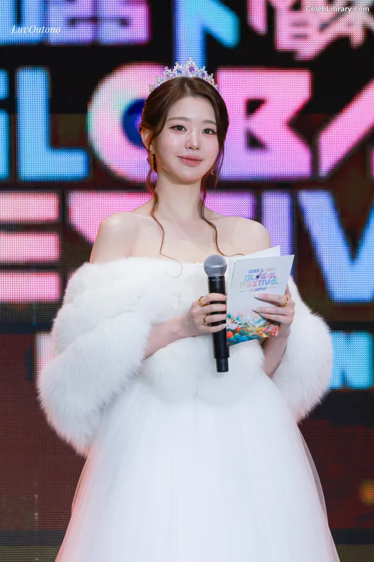 Jang Won-young 장원영 WONYOUNG photo 7 of 5846