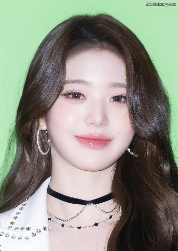 Jang Won-young 장원영 WONYOUNG photo 5 of 5846