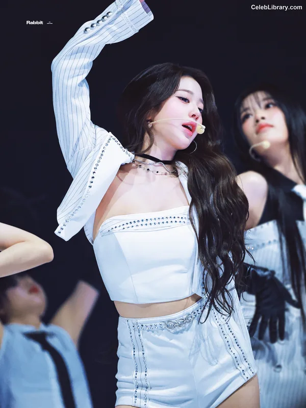 Jang Won-young  장원영 WONYOUNG photo 14 of 5846
