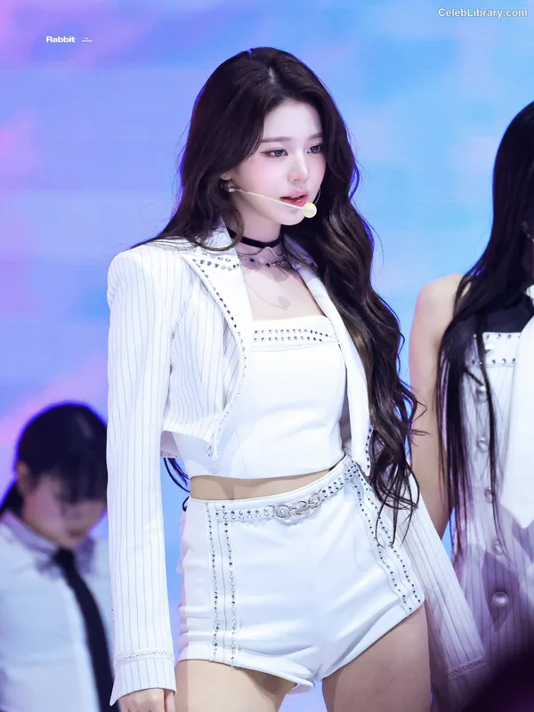 Jang Won-young  장원영 WONYOUNG photo 16 of 5846