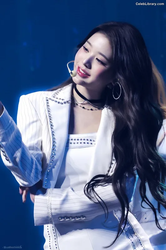 Jang Won-young  장원영 WONYOUNG photo 18 of 5846