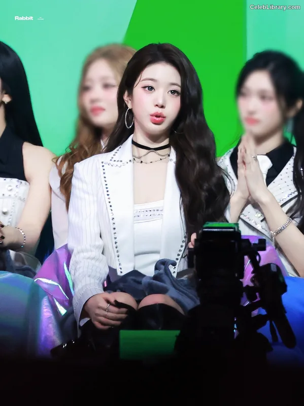 Jang Won-young  장원영 WONYOUNG photo 3 of 5846