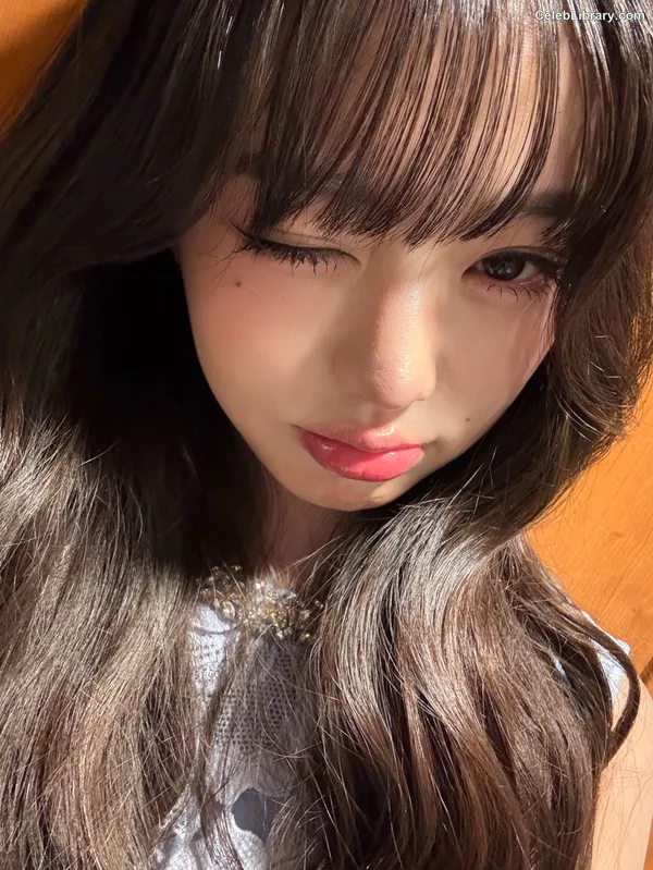 Jang Won-young  장원영 WONYOUNG photo 6 of 5846