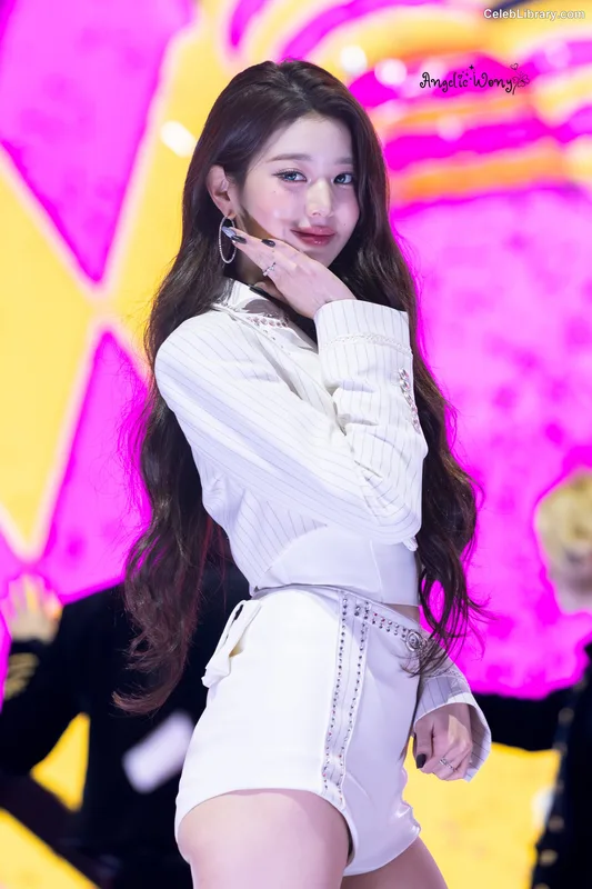 Jang Won-young  장원영 WONYOUNG photo 13 of 5846